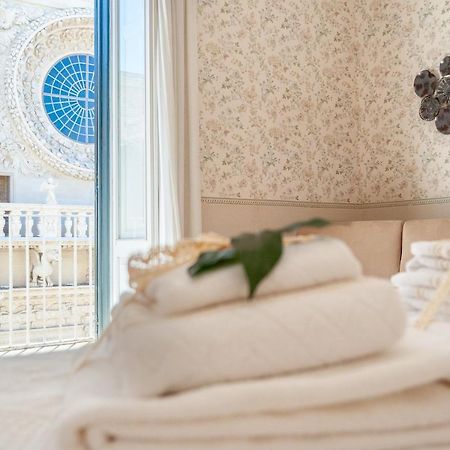 B&B Risveglio Col Rosone Лечче Экстерьер фото